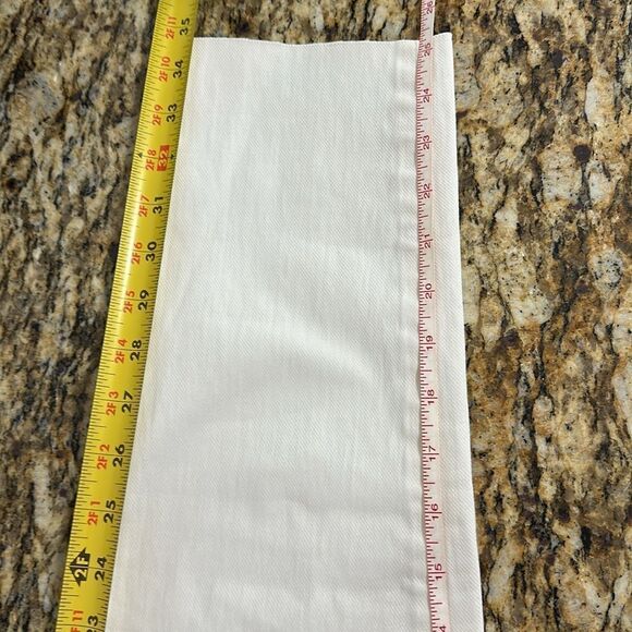 J. McLaughlin Slim Fit Mid Rise White Stretch Crop Jeans Size 12 - Picture 7 of 8